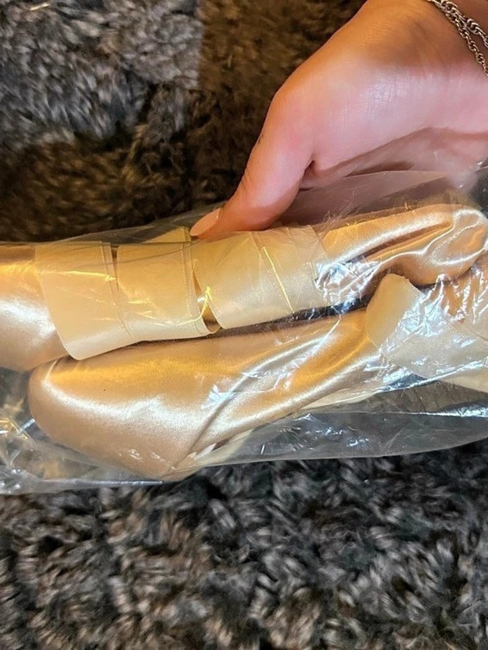 Chacott Veronesh-II Satin Ballet Flats Pink US 8 NWT